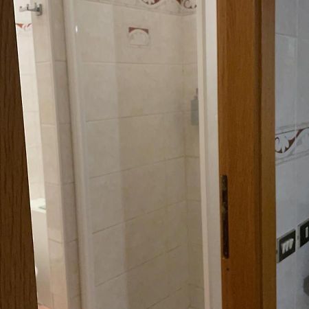 Lovely Apartment Near Centrale Мілан Екстер'єр фото
